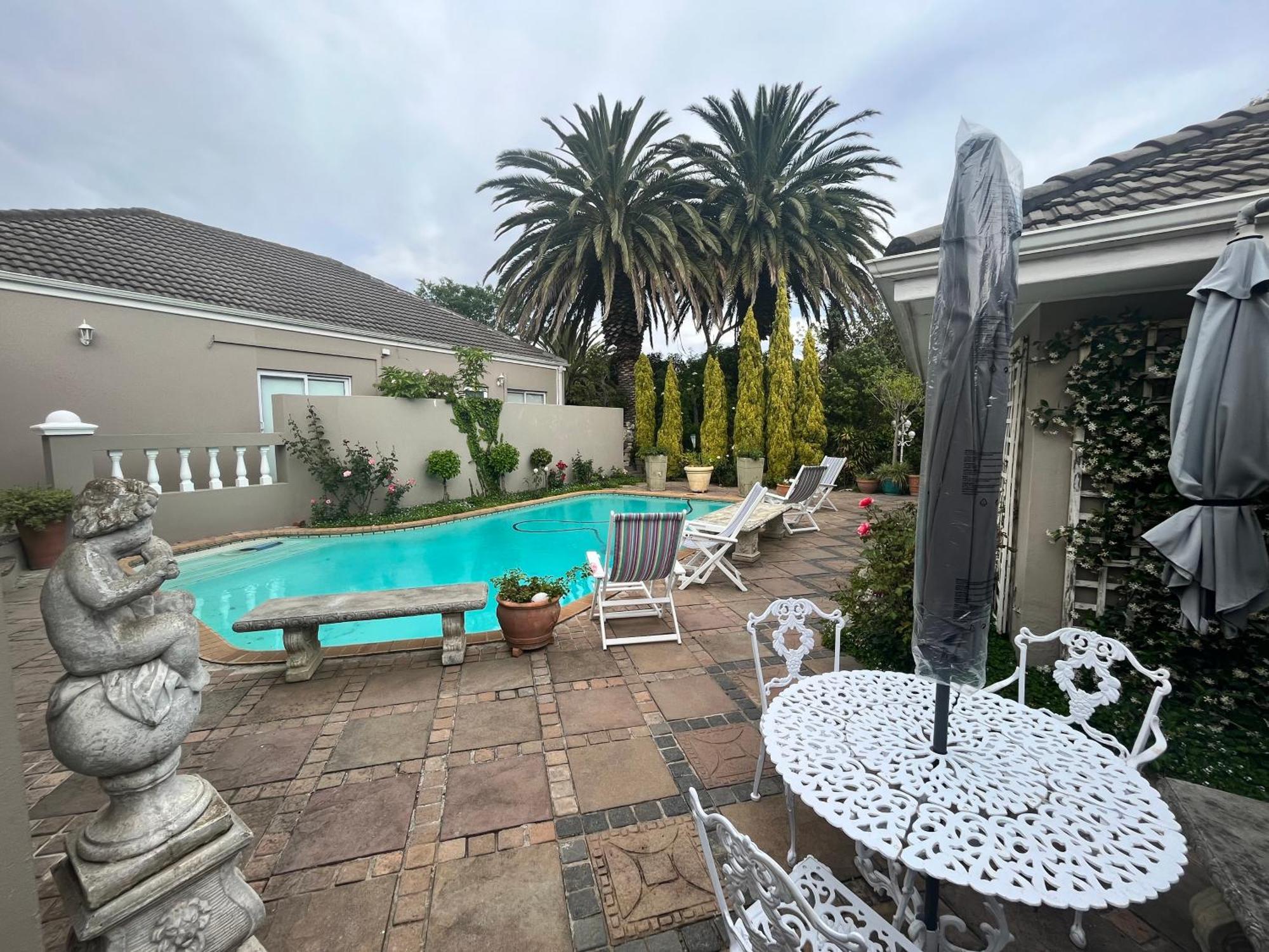 Somerset West Garden Apartments 2 Екстер'єр фото