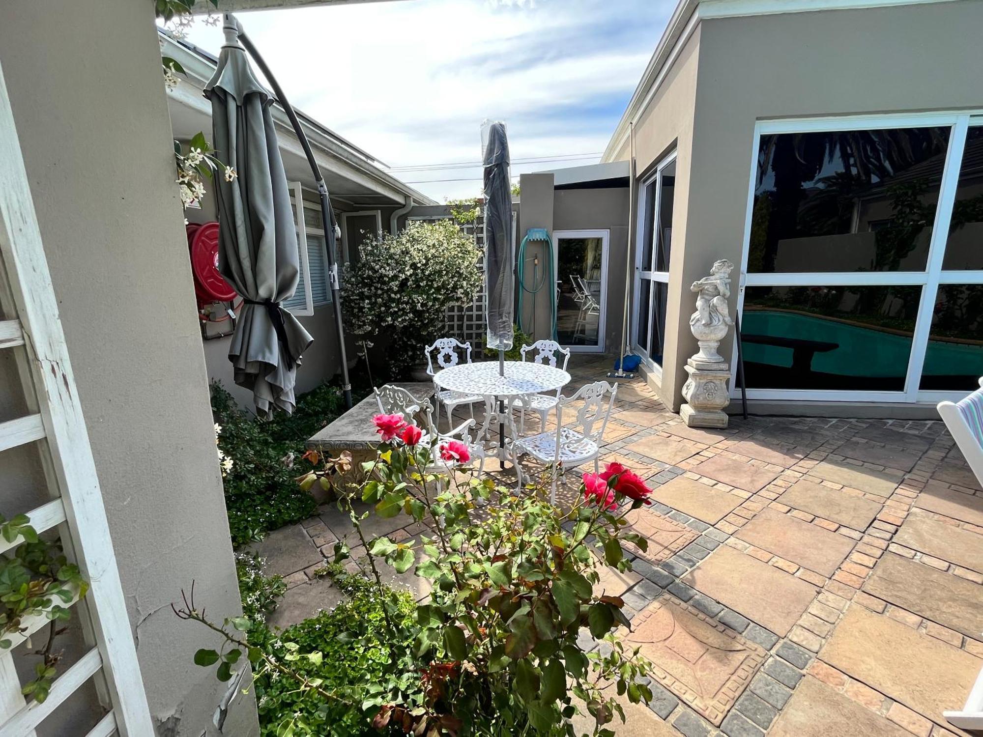 Somerset West Garden Apartments 2 Екстер'єр фото