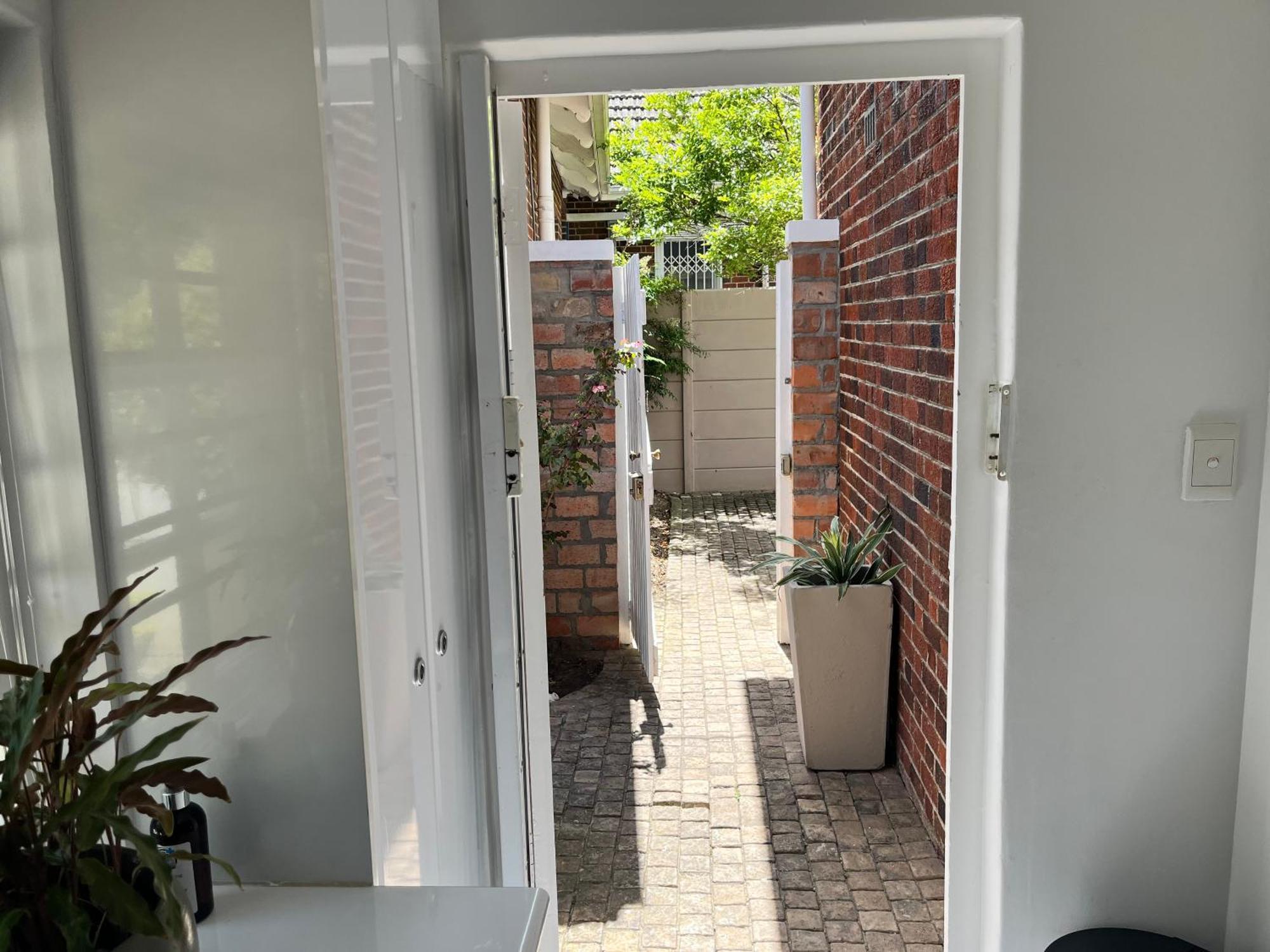 Somerset West Garden Apartments 2 Екстер'єр фото